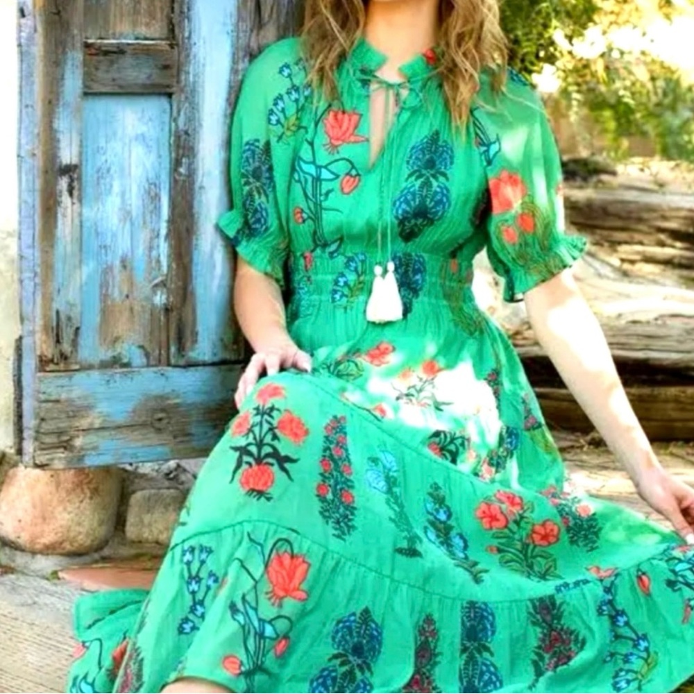 THML Kelly Green Puff Sleeve Dree